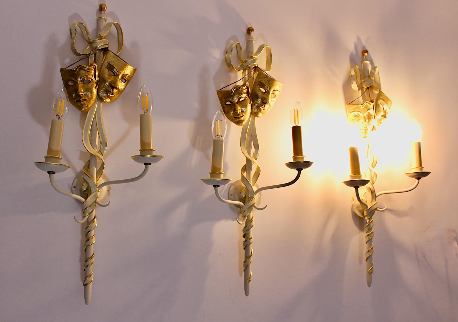 Mid-Century Modern Vintage Gold White Sconces Style Gio Ponti, Italy, 1940s For Sale 4