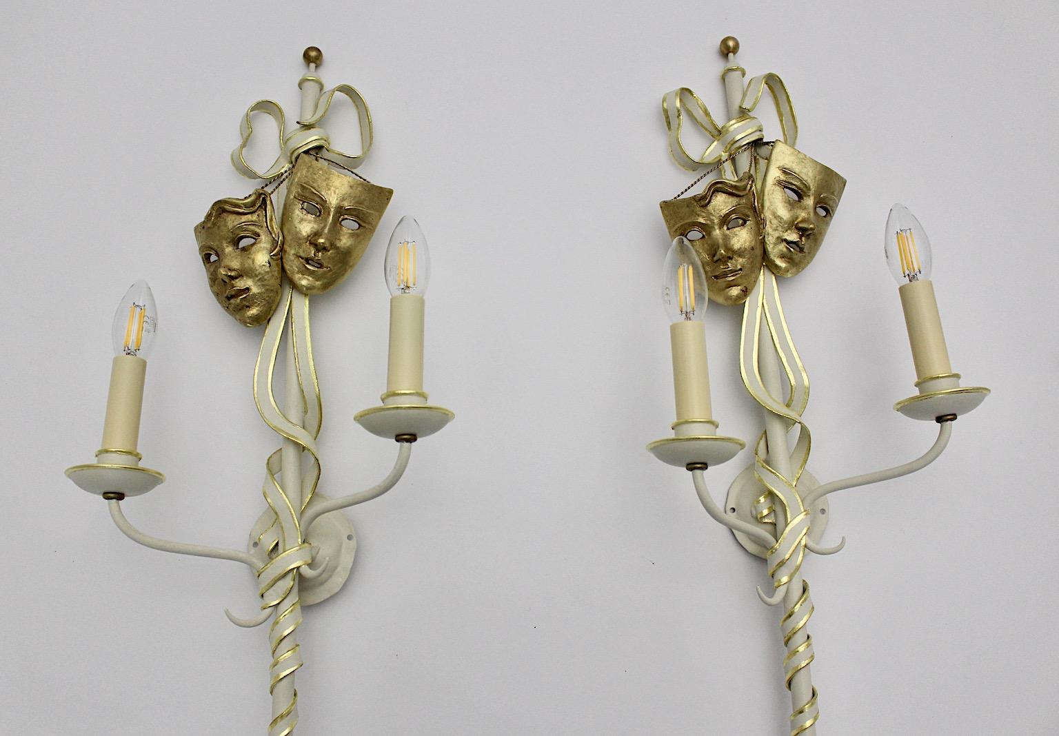 Mid-Century Modern Vintage Gold White Sconces Style Gio Ponti, Italy, 1940s For Sale 1