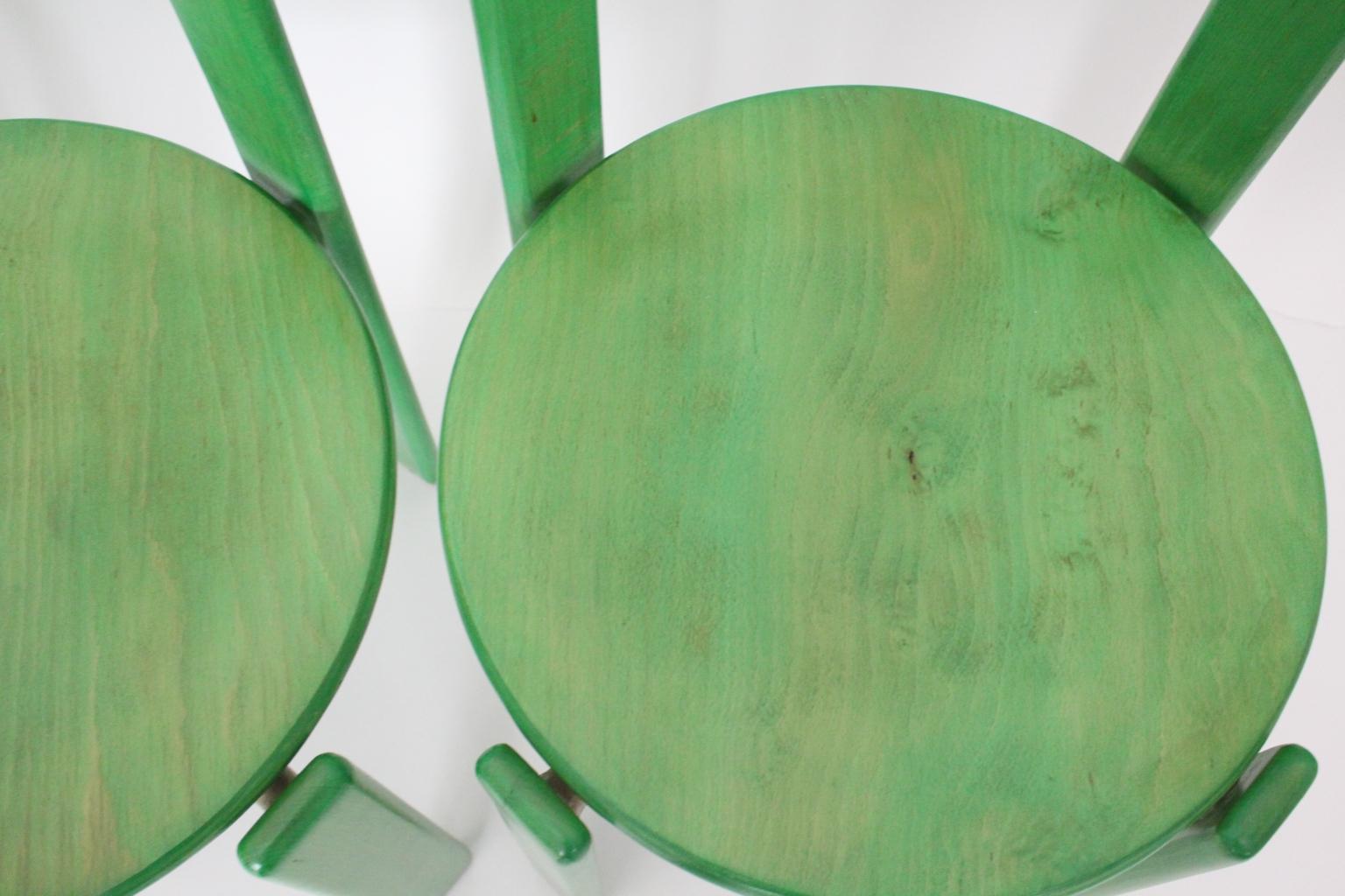 Ensemble de six chaises de salle à manger vintage en hêtre vert Bruno Rey, style mi-siècle moderne, années 1970 5