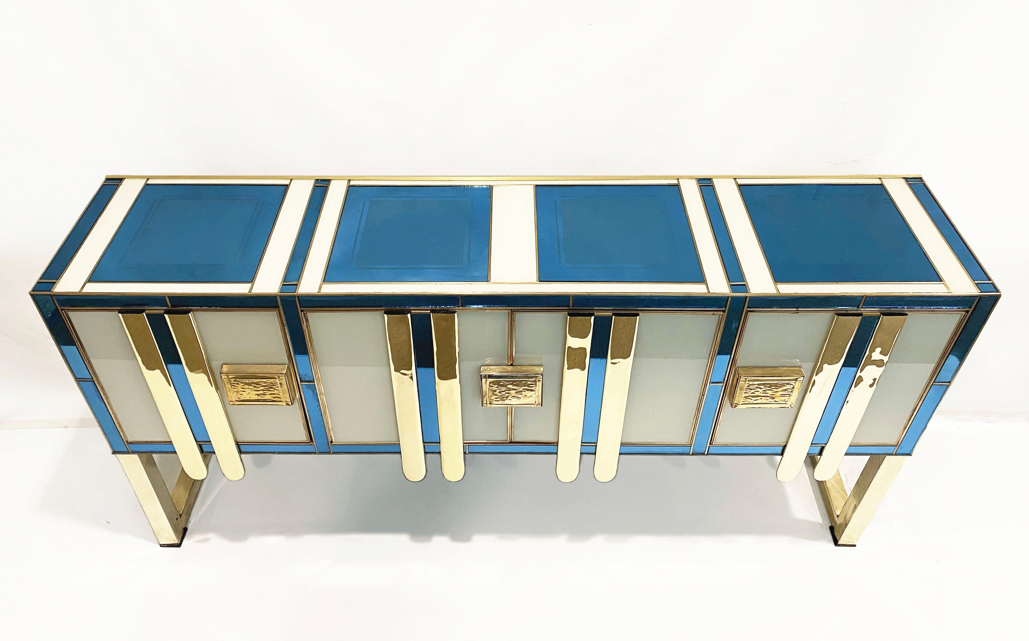 A Mid-Century Modern one-of-a-kind Italian 4-door cabinet, part of an Aesthetic Movement: il 