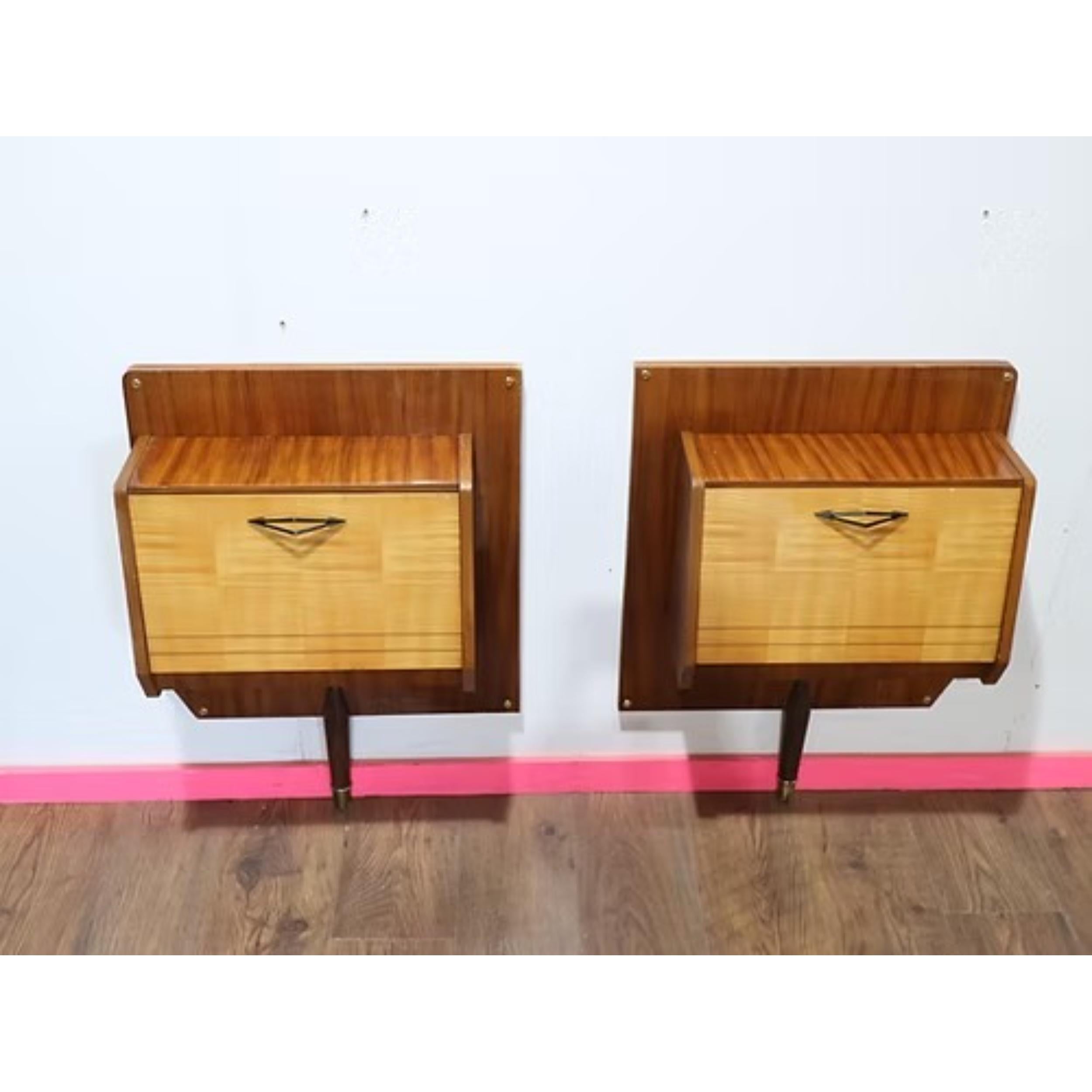 Mid Century Modern Vintage Italian Bedside Wall Mounted Night Stands End Tables en vente 2
