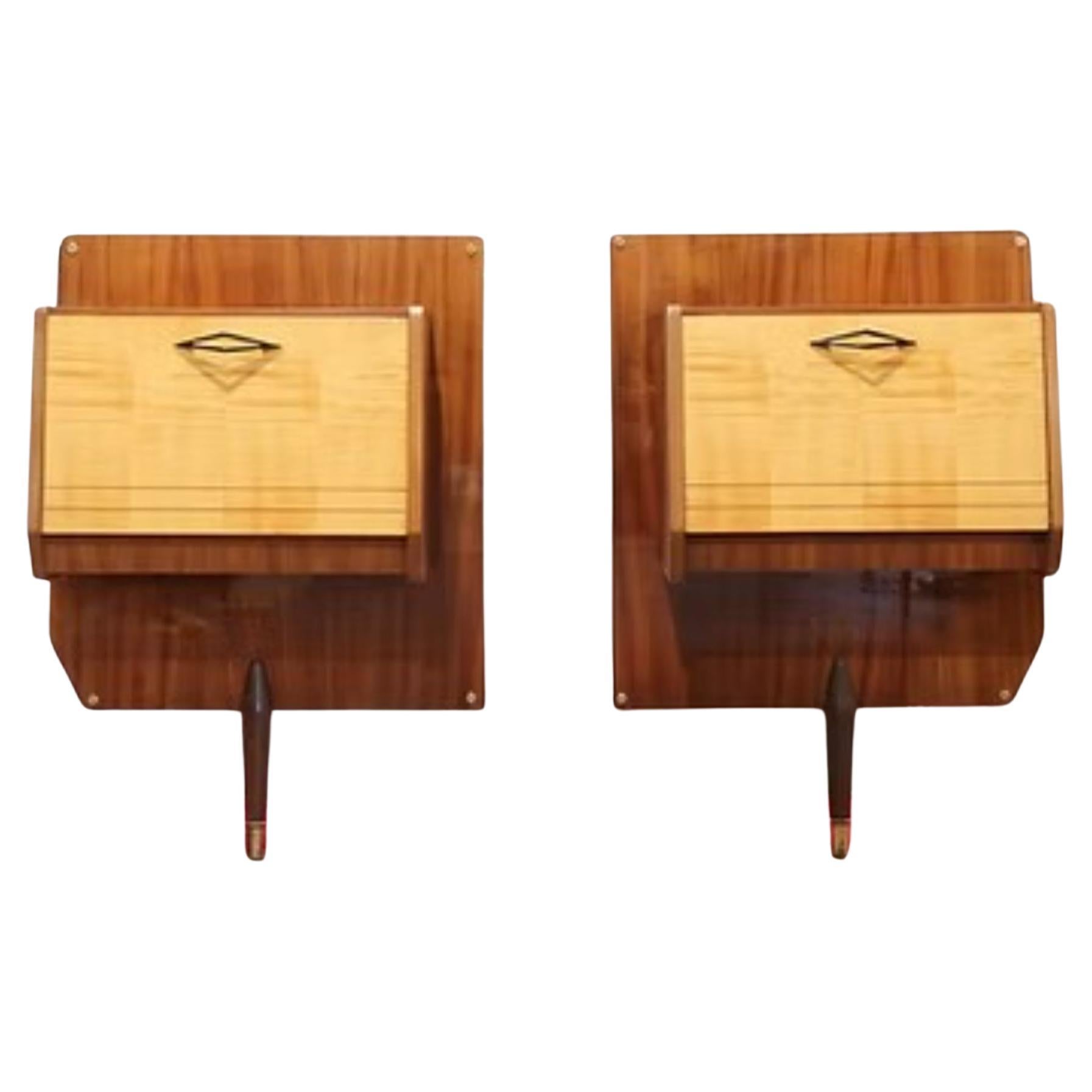 Mid Century Modern Vintage Italian Bedside Wall Mounted Night Stands End Tables en vente