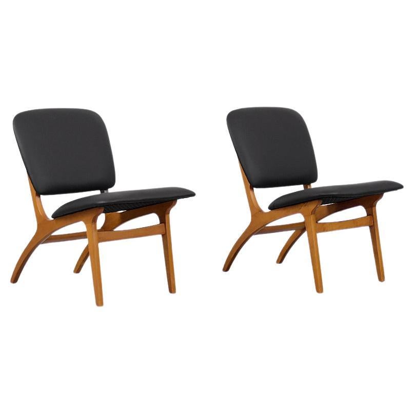 Pair of Mid-Century Modern Vintage Jylland Beech Wood Chairs from Jio Möbler For Sale