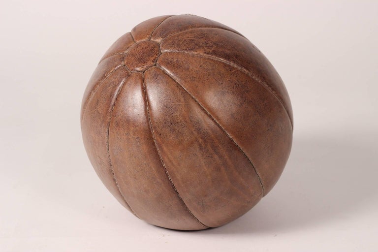 Mid-Century Modern Vintage Leather Medicine Ball For Sale 3
