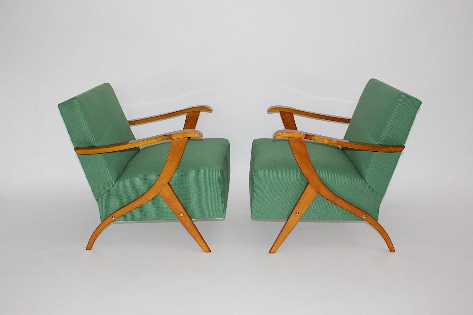 Mid-Century Modern Mid Century Modern Vintage Maple Green Fabric Sculptural Lounge Chairs Pair 1950 For Sale