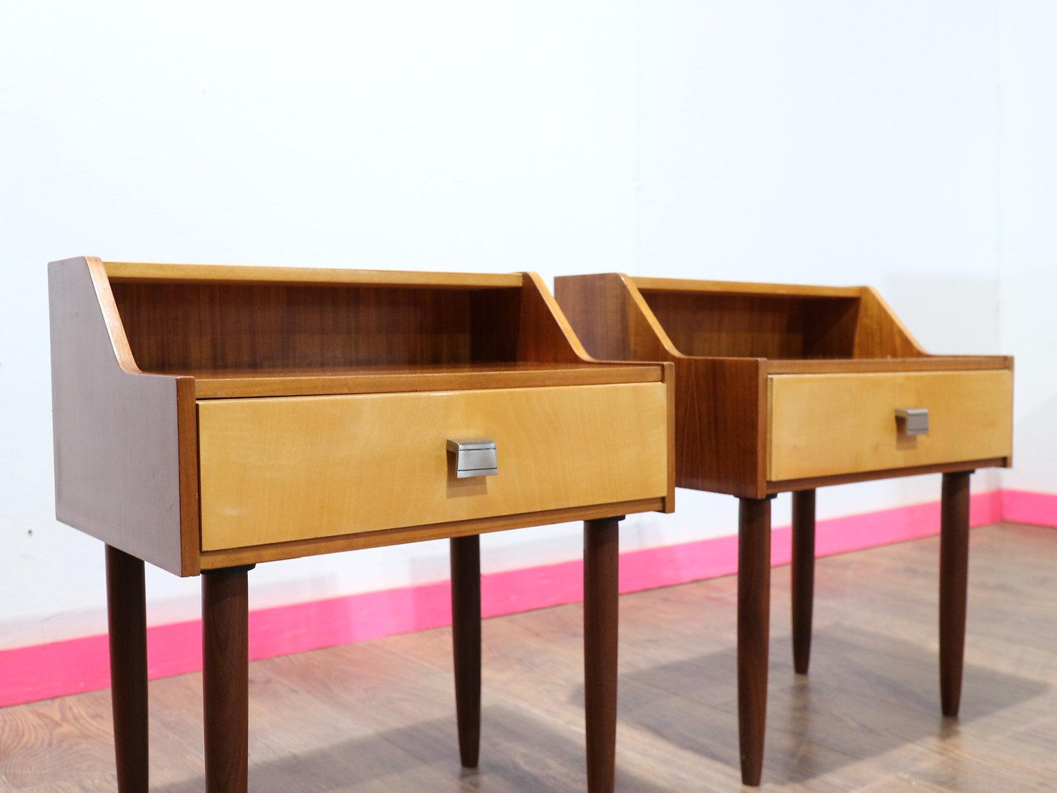 Tavolini da letto italiani in acero vintage del Mid Century Modern di Marino 4