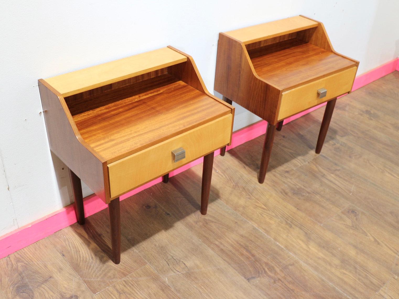 Britannico Tavolini da letto italiani in acero vintage del Mid Century Modern di Marino