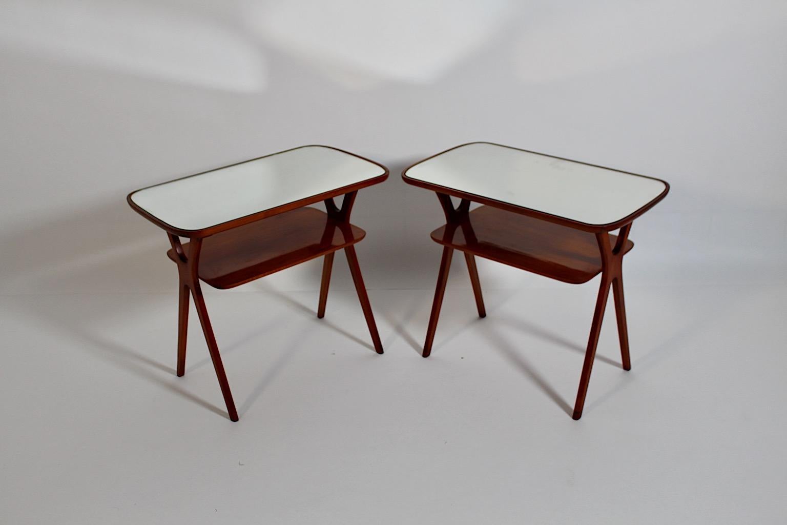 Mid-Century Modern Vintage Maple Side Tables Nightstands Ico Parisi Italy 1950s 13