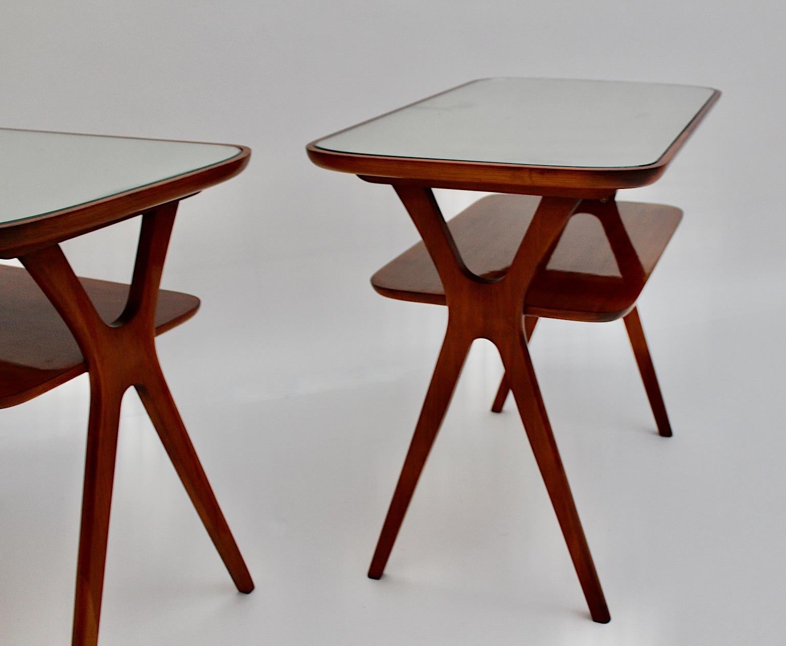 Mid-Century Modern Vintage Maple Side Tables Nightstands Ico Parisi Italy 1950s 2