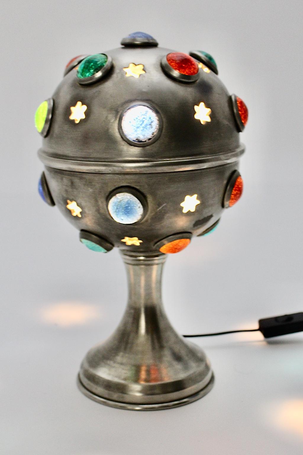 Mid-Century Modern Vintage Metal and Glass Sputnik Table Lamp, 1970s For Sale 1