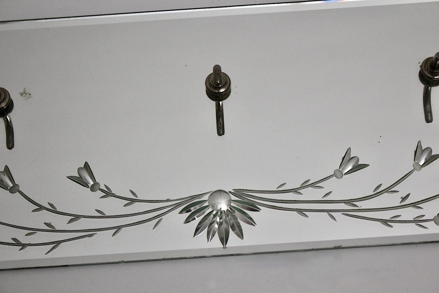 Italian Mid Century Modern Vintage Mirror Etched Glass Rack Towel Key Coat 1950s Italy For Sale