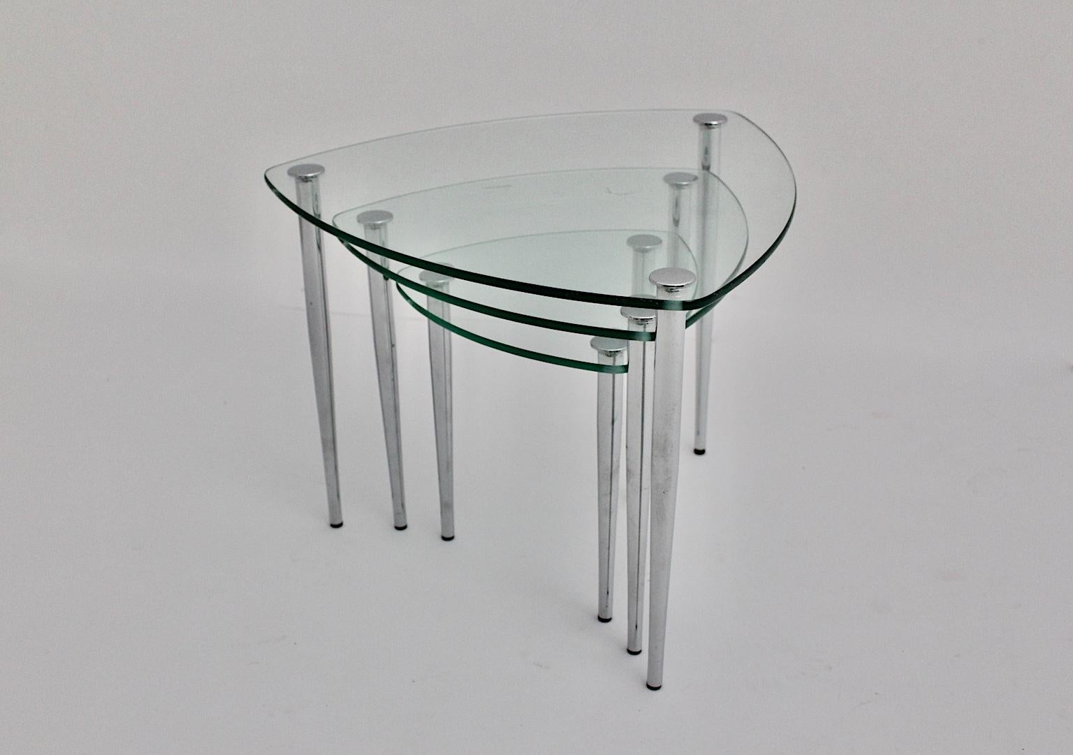Mid-Century Modern Vintage Nesting Tables Glass Chrome, Italy, 1960s In Good Condition For Sale In Vienna, AT