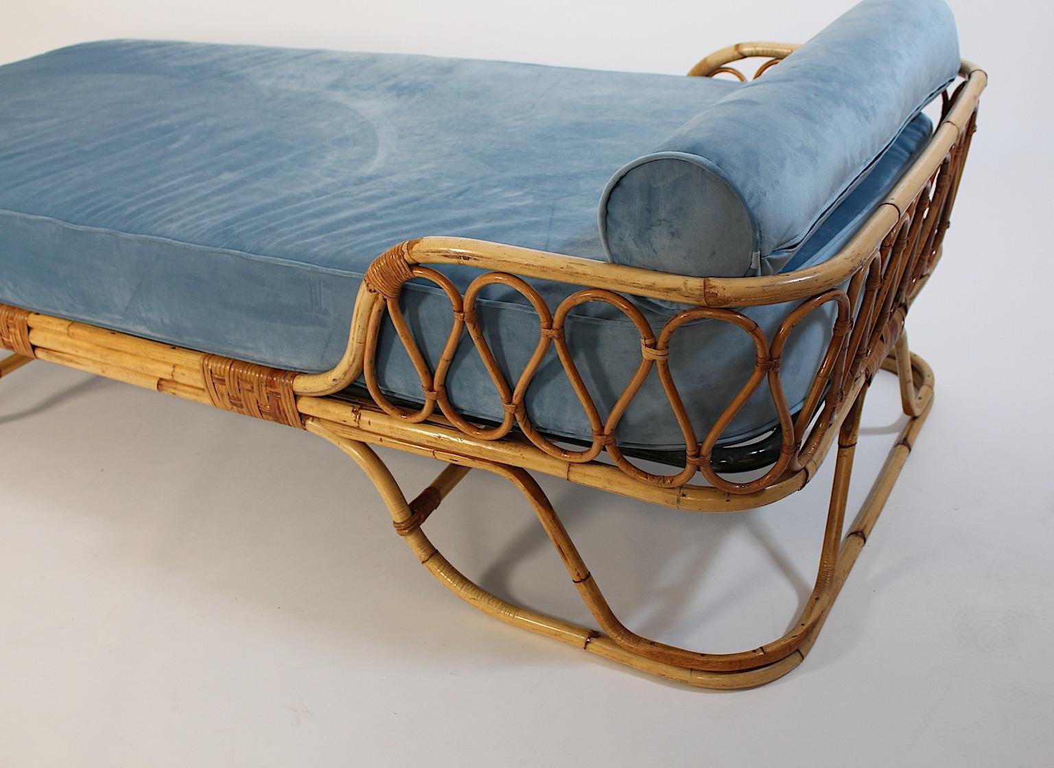 Mid-Century Modern Vintage Organic Rattan Bamboo Daybed Chaise Lounge Gio Ponti  For Sale 5