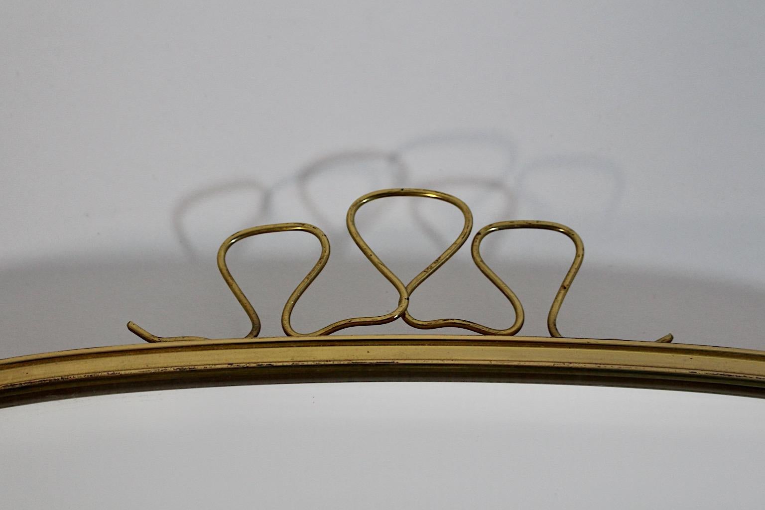 Mid-Century Modern Vintage Oval Brass Wall Mirror Full Length Mirror 1950s For Sale 2