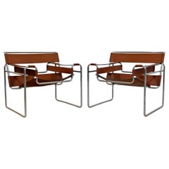 Mid-Century Modern Vintage Pair Brown Wassily Chairs Marcel Breuer Stendig Italy