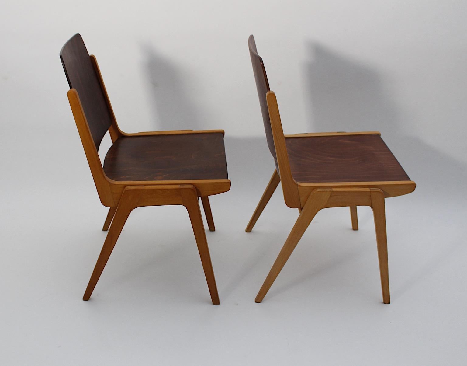 Mid-Century moderno Coppia di sedie da pranzo bicolore di Schuster Modern del 1959 Vienna in vendita