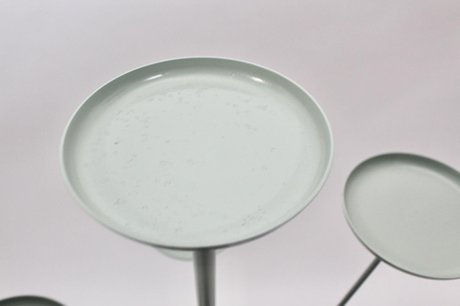 Mid Century Modern Vintage Pastel Green Metal Flower Stand Flower Rack 1950s In Good Condition For Sale In Vienna, AT