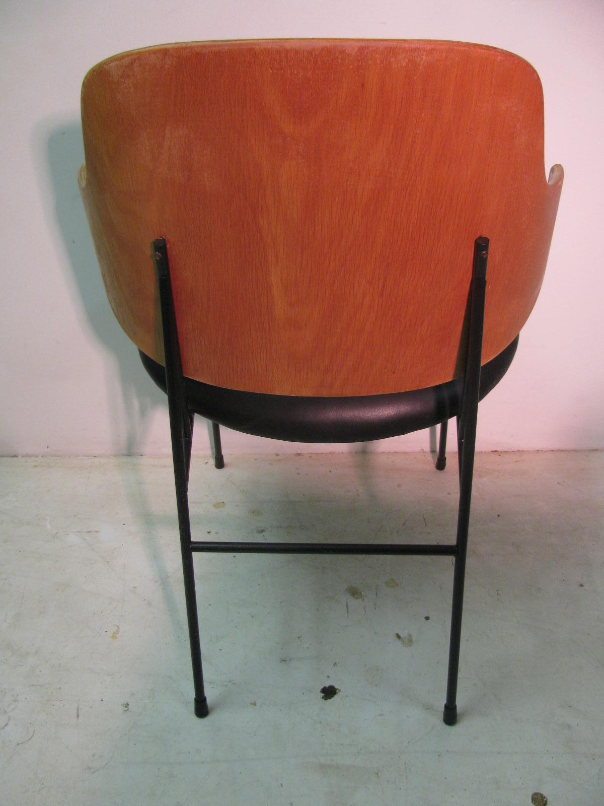Danish Mid-Century Modern Vintage Penguin Chair by Ib Kofod-Larsen, Denmark