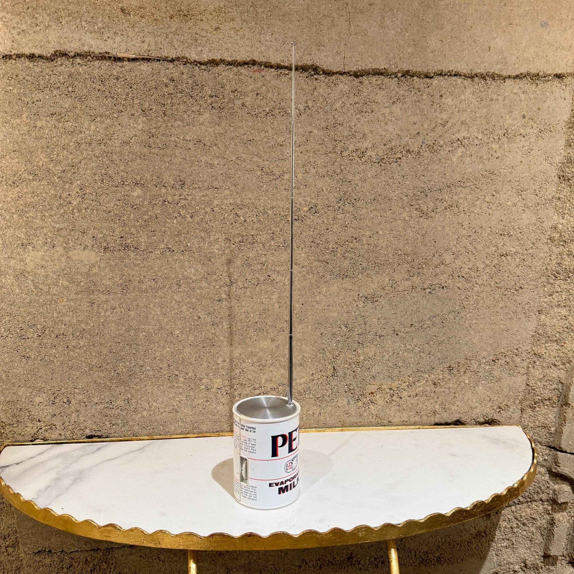 Pubblicità del latte evaporato in PET radio d'epoca del MId-Cento Moderno in vendita 3