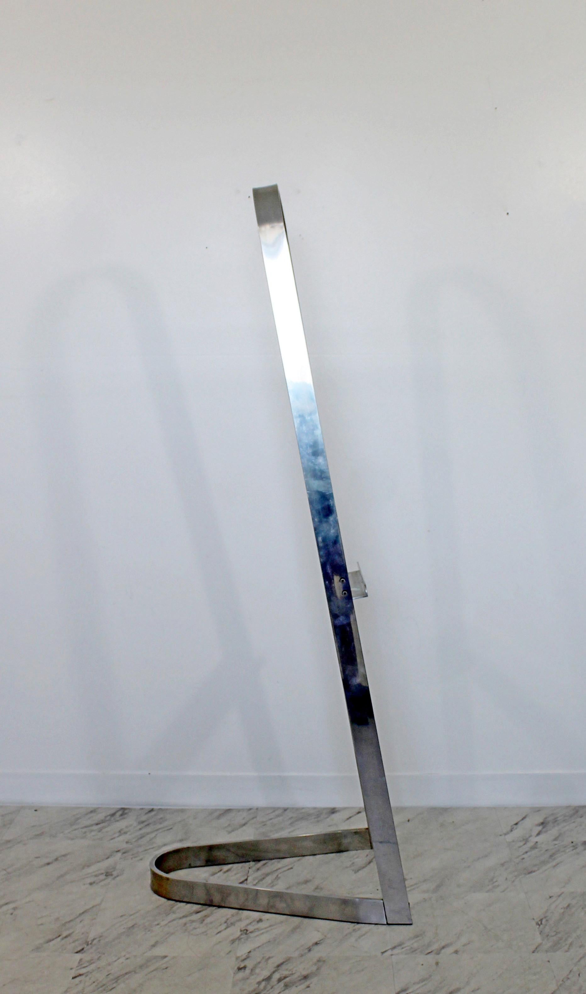 Mid-Century Modern Vintage Polished Aluminum Art Easel In Good Condition In Keego Harbor, MI