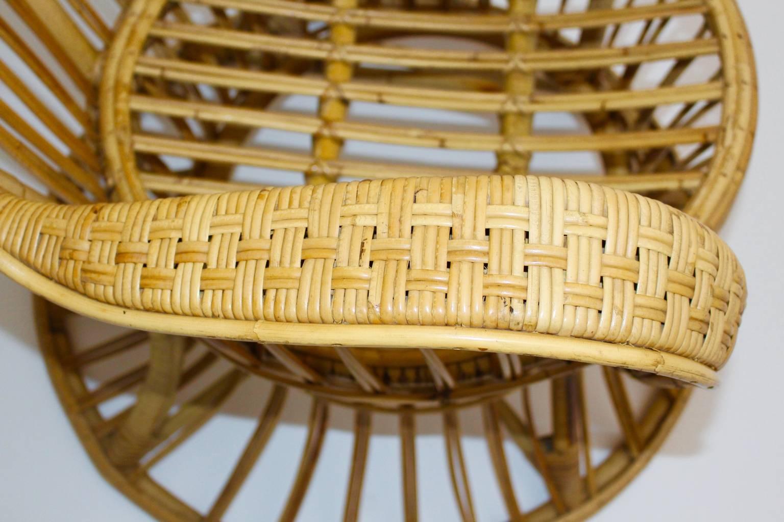 Riviera Style Organic Vintage Six Rattan Lounge Chairs Gio Ponti Lio Carminati  For Sale 3