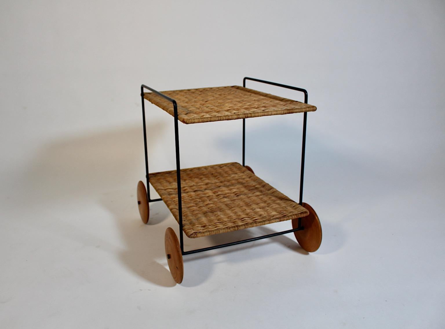 Mid Century Modern Vintage Rattan Buche Bar Cart Carl Auböck 1951 Wien im Angebot 2