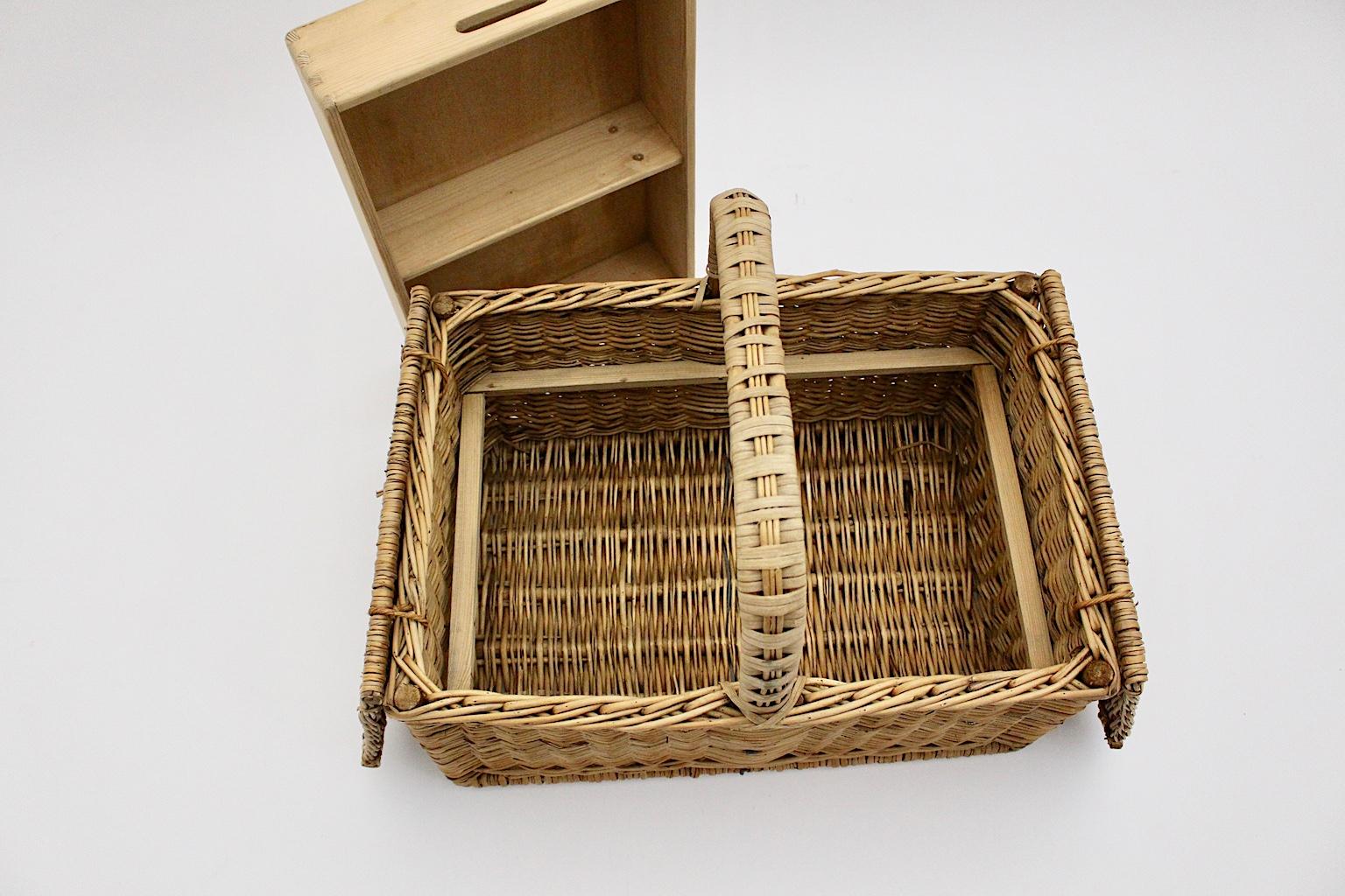 Mid-Century Modern Vintage Rattan Picnic Basket, 1950s, Austria For Sale 1