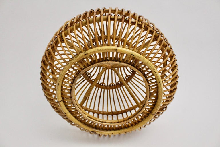 Mid-Century Modern Vintage Rattan Pouf in the Style of Albini 1960s For Sale 6