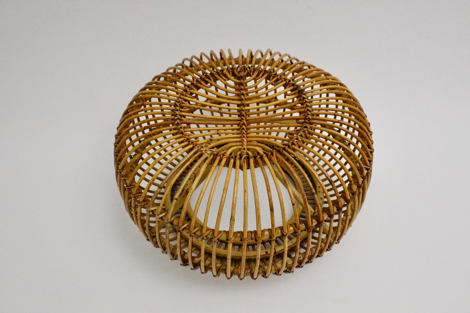 Mid-Century Modern Vintage Rattan Pouf in the Style of Albini 1960s For Sale 6