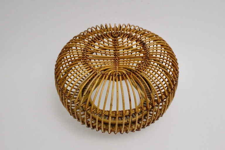 Mid-Century Modern Vintage Rattan Pouf in the Style of Albini 1960s For Sale 9
