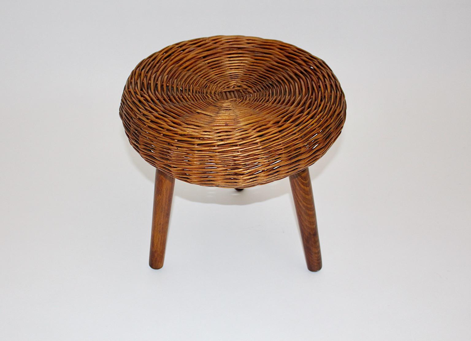 Mid-Century Modern Vintage Rattan Korbweide Buche Hocker attr Tony Paul 1955 USA im Angebot 2