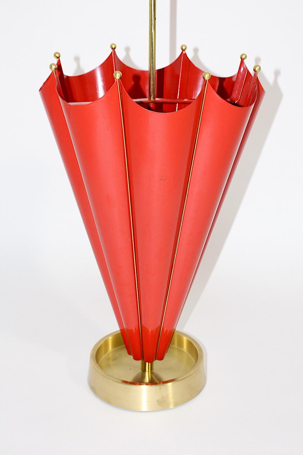 Mid-Century Modern Vintage Red Metal Brass Umbrella Stand Cane Holder 1950 Italy In Good Condition For Sale In Vienna, AT