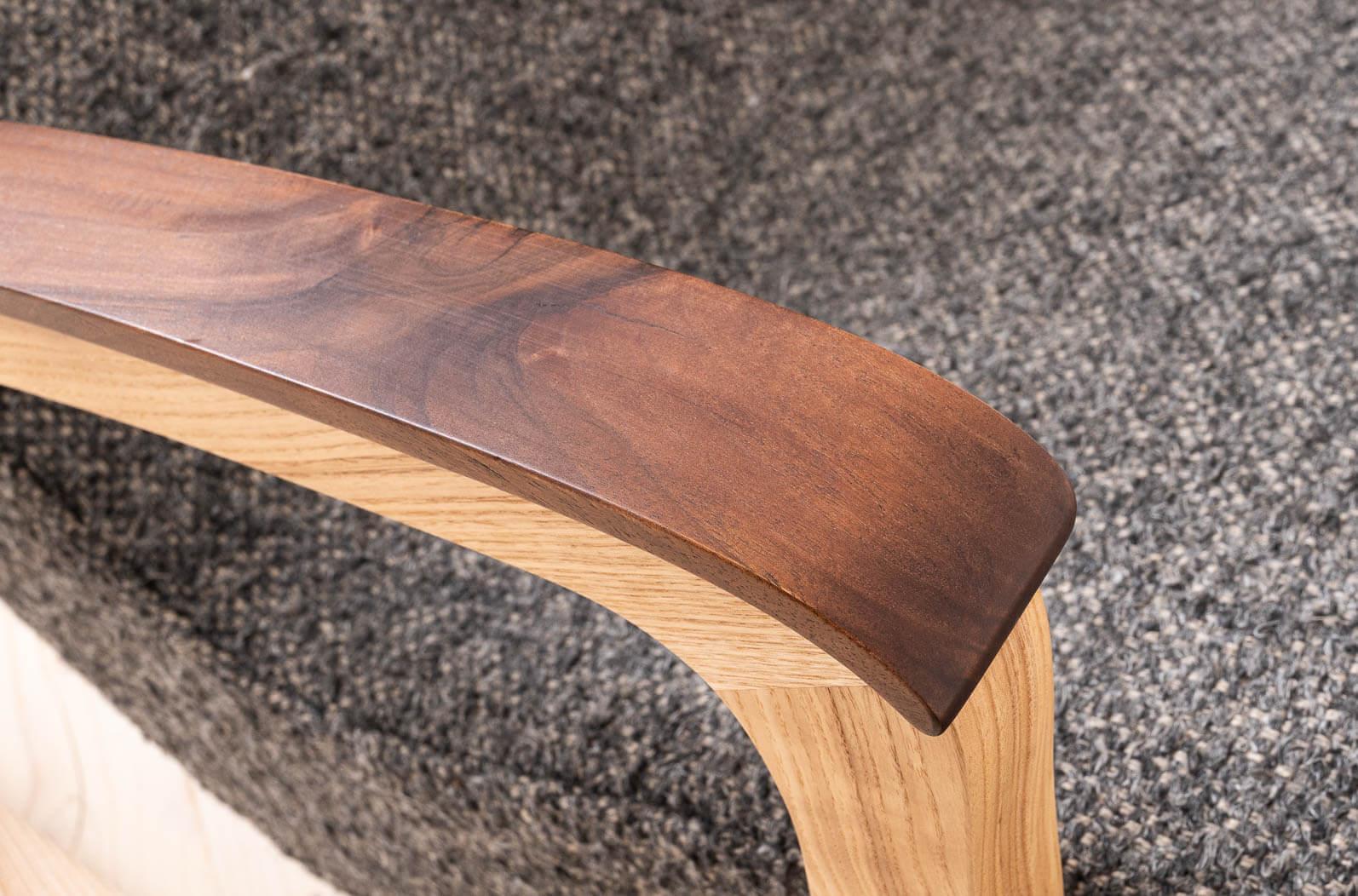 Fauteuil à bascule Vintage The Moderns, Tchécoslovaquie, années 1950, retapissé en vente 1