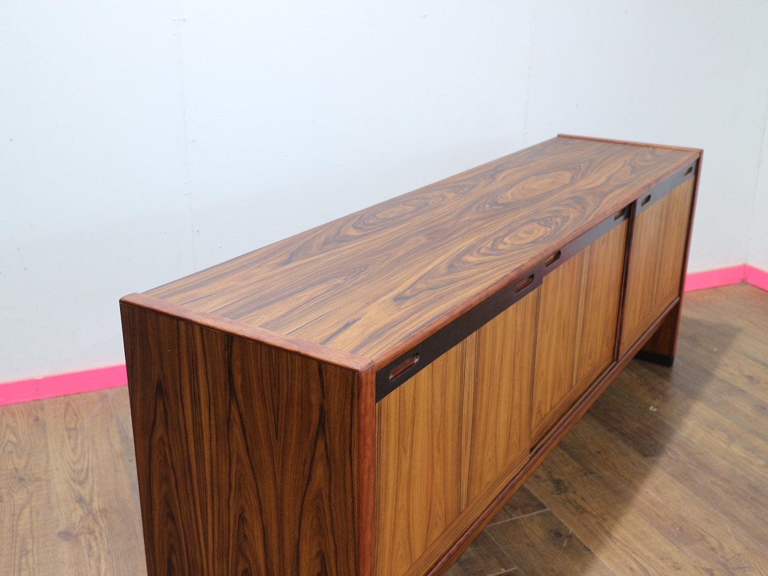 Mid Century Modern Vintage Rosewood Credenza by Skovby Danish Sideboard For Sale 6