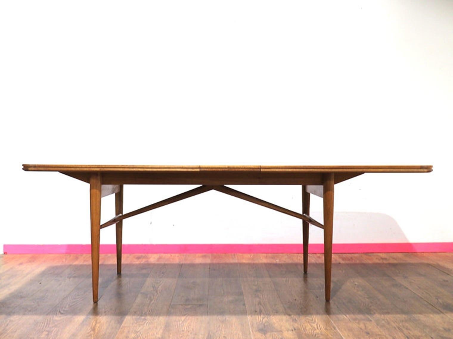 Ausziehbarer Vintage-Esstisch aus Rosenholz im dänischen Stil, Mid-Century Modern im Angebot 4