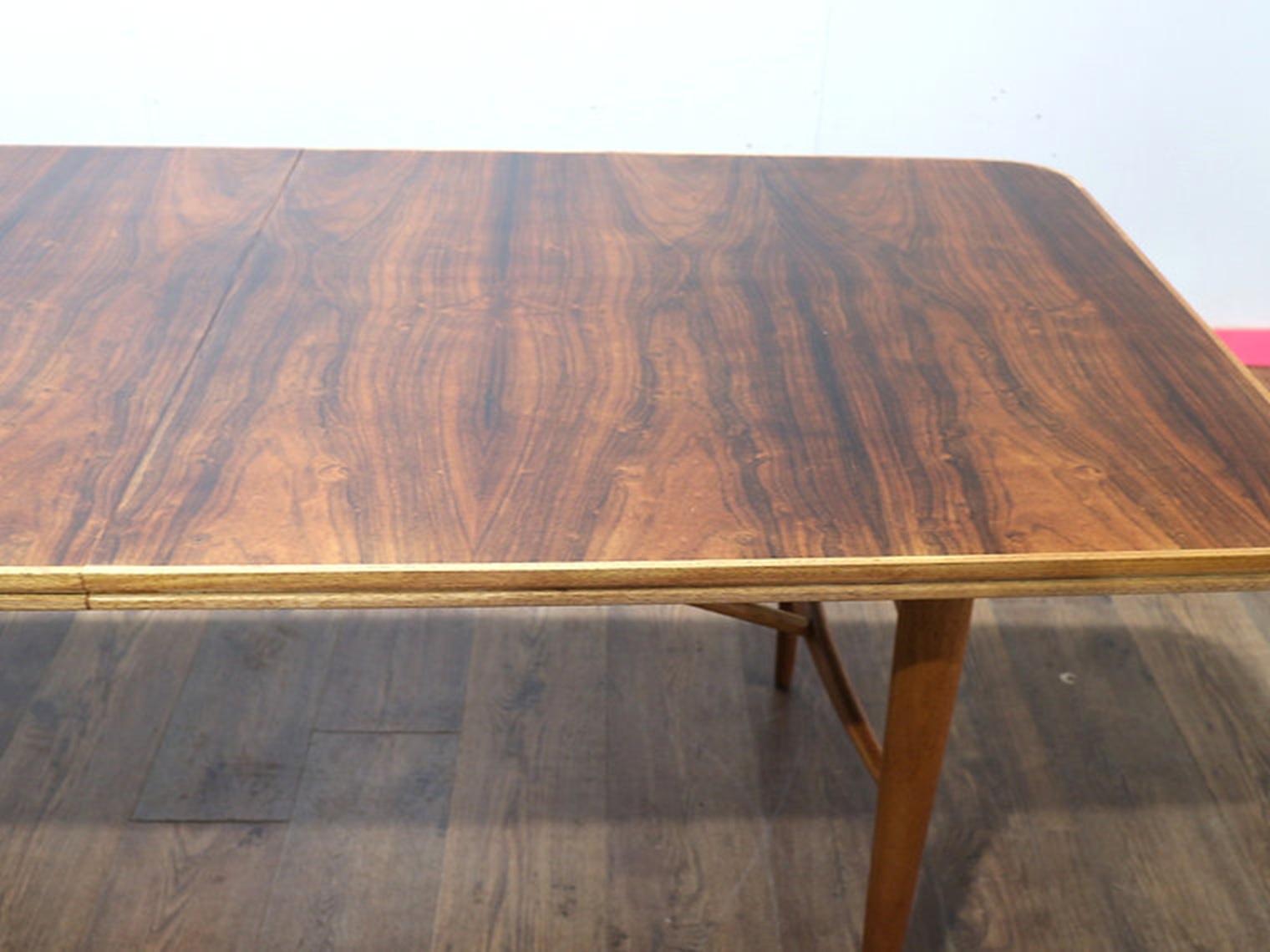 Ausziehbarer Vintage-Esstisch aus Rosenholz im dänischen Stil, Mid-Century Modern im Angebot 7
