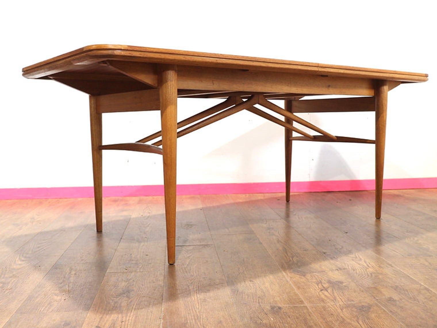 Ausziehbarer Vintage-Esstisch aus Rosenholz im dänischen Stil, Mid-Century Modern (Britisch) im Angebot