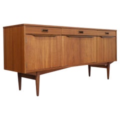 Credenza credenza d'epoca moderna di metà secolo di Elliots of Newbury in stile danese