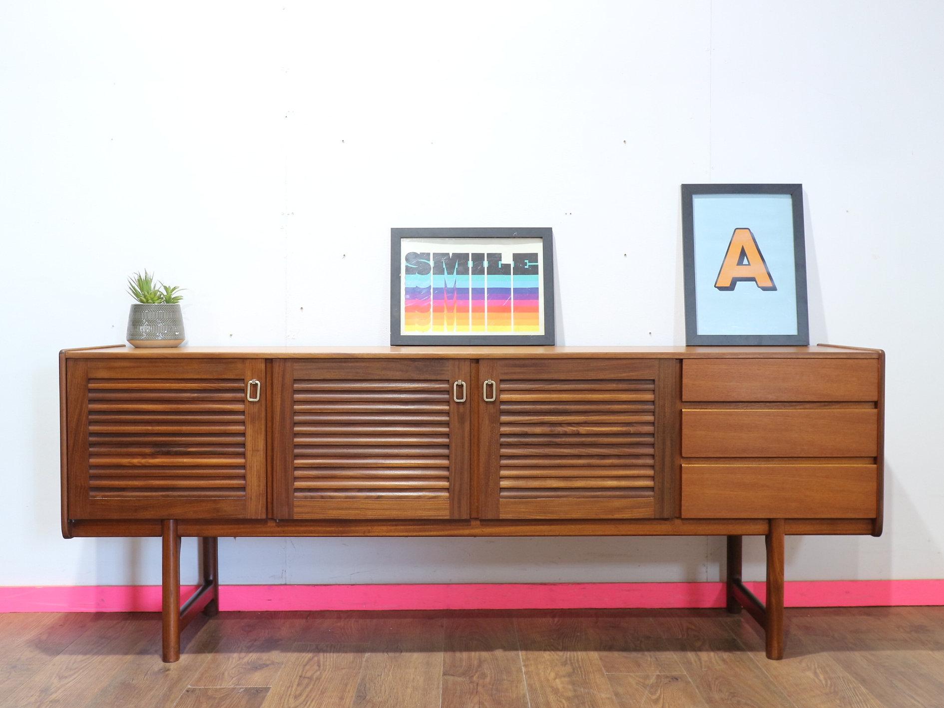 Mid Century Modern Vintage Sideboard Credenza by Mcintosh Danish Style For Sale 4