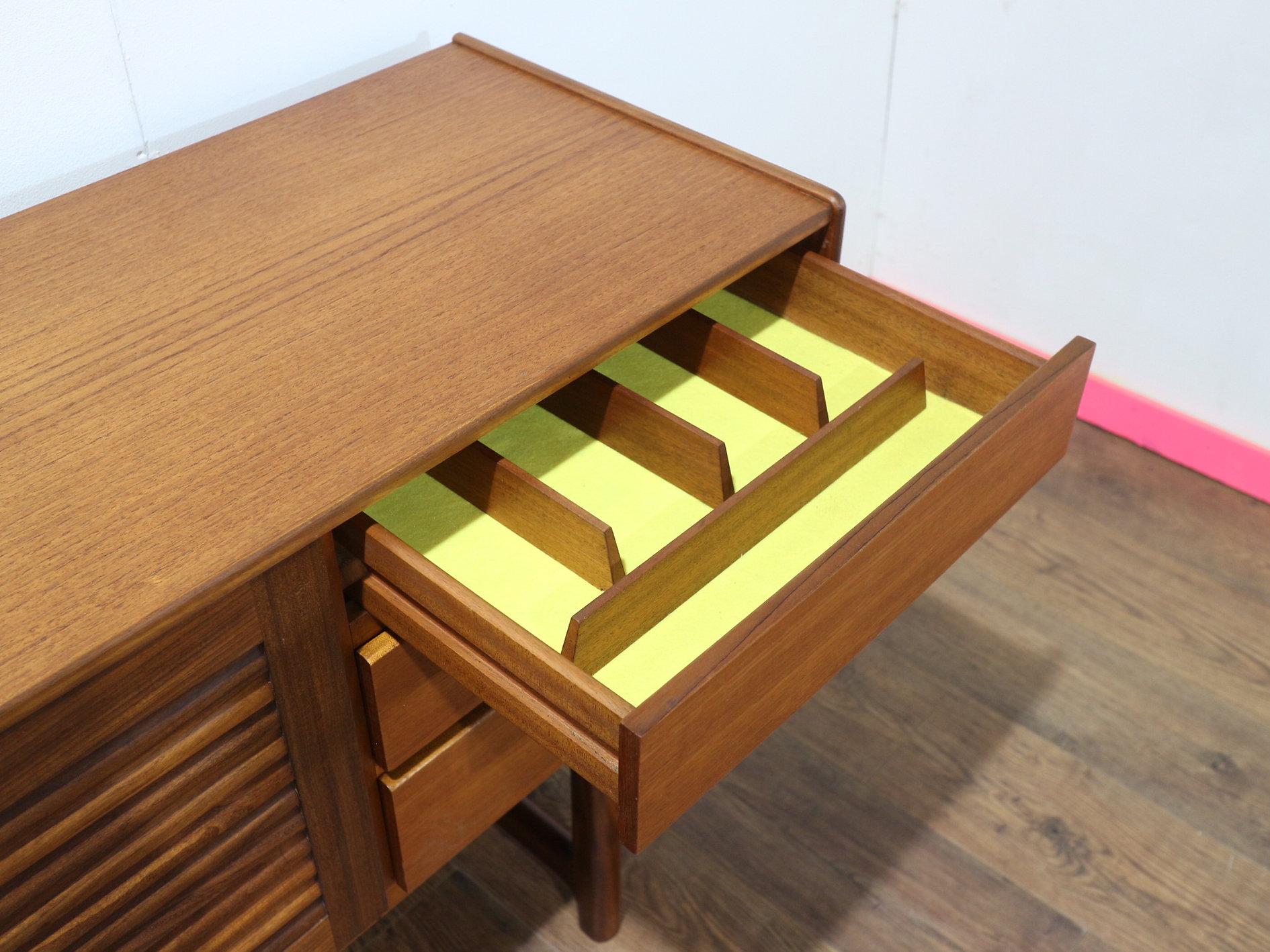 Mid Century Modern Vintage Sideboard Credenza by Mcintosh Danish Style For Sale 2