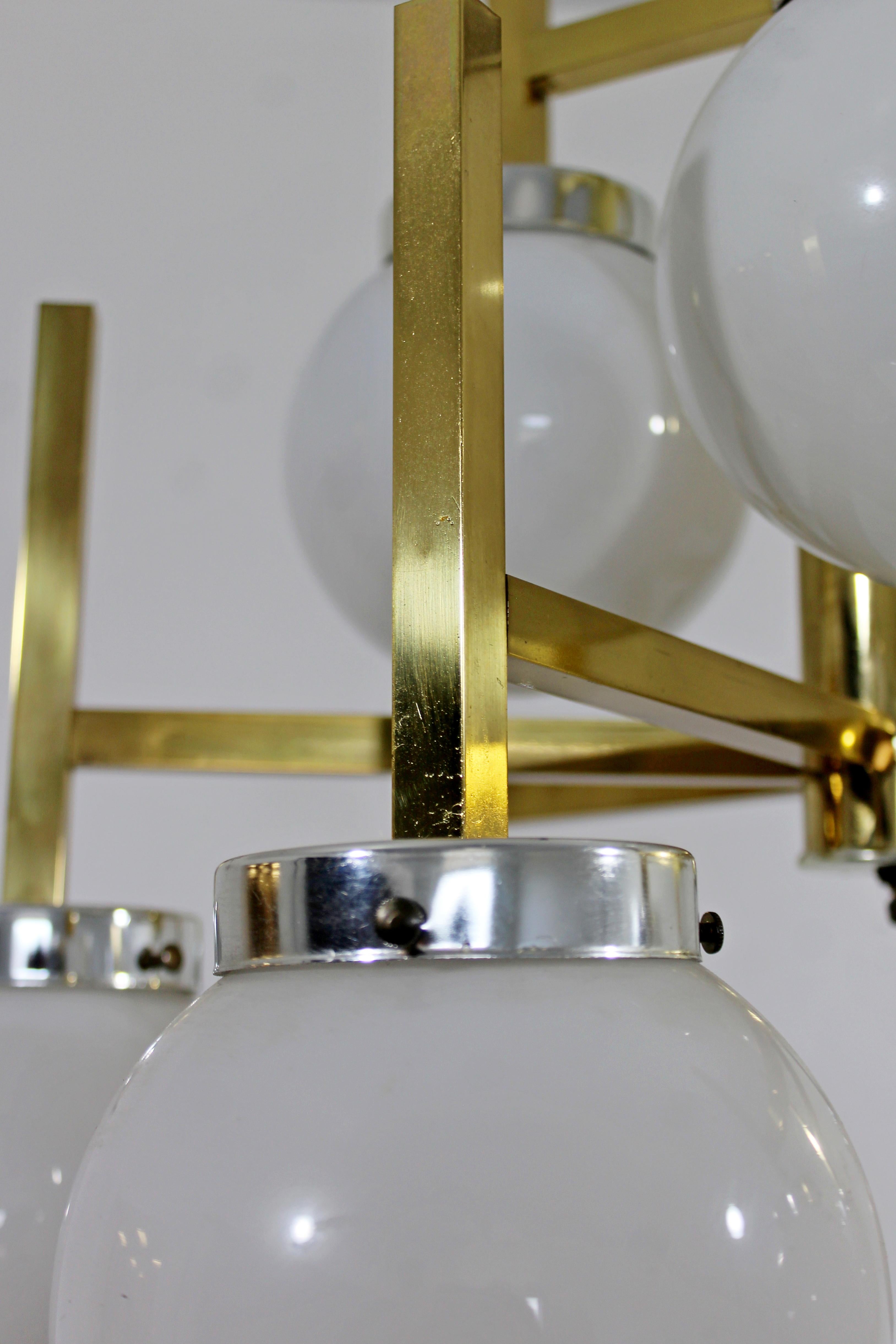 Mid-20th Century Mid-Century Modern Vintage Sonneman 9 Bulb Brass Chandelier Light Fixture, 1960s