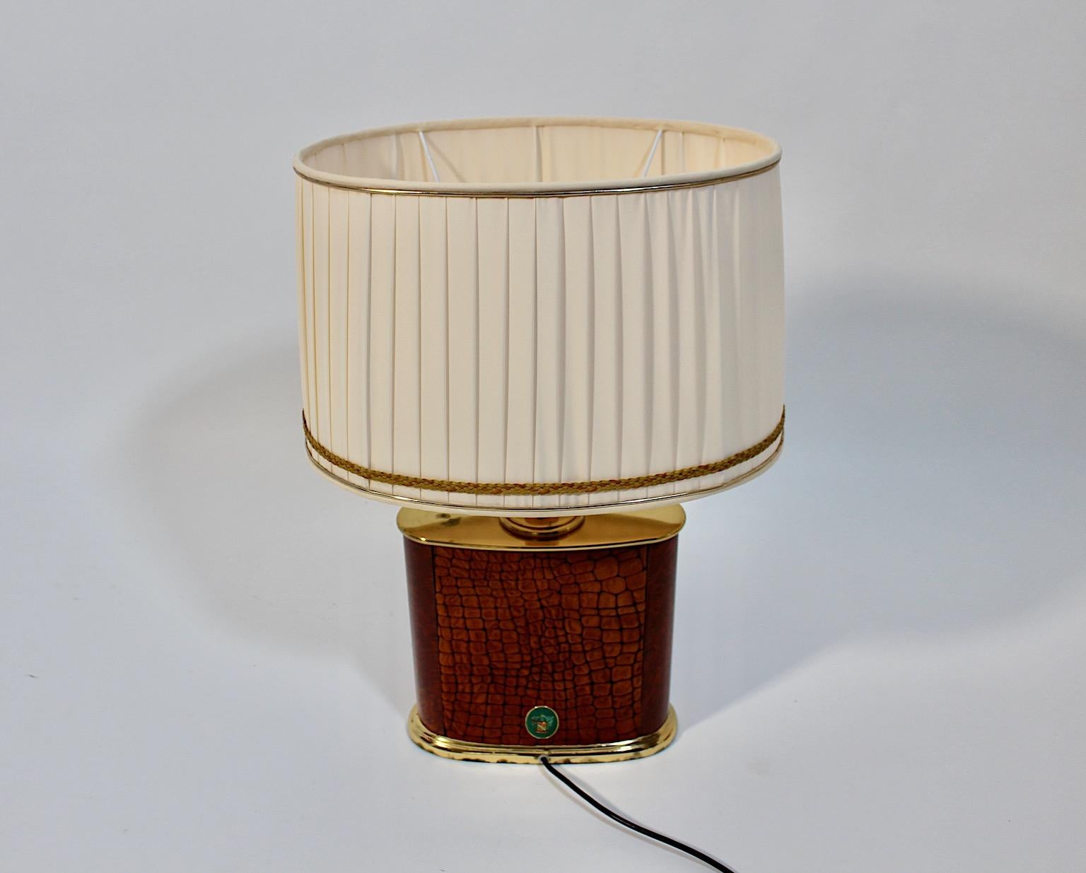 Mid Century Modern Vintage Table Lamp Brass Brown Suede Paolo Gucci 1960s Italy For Sale 6