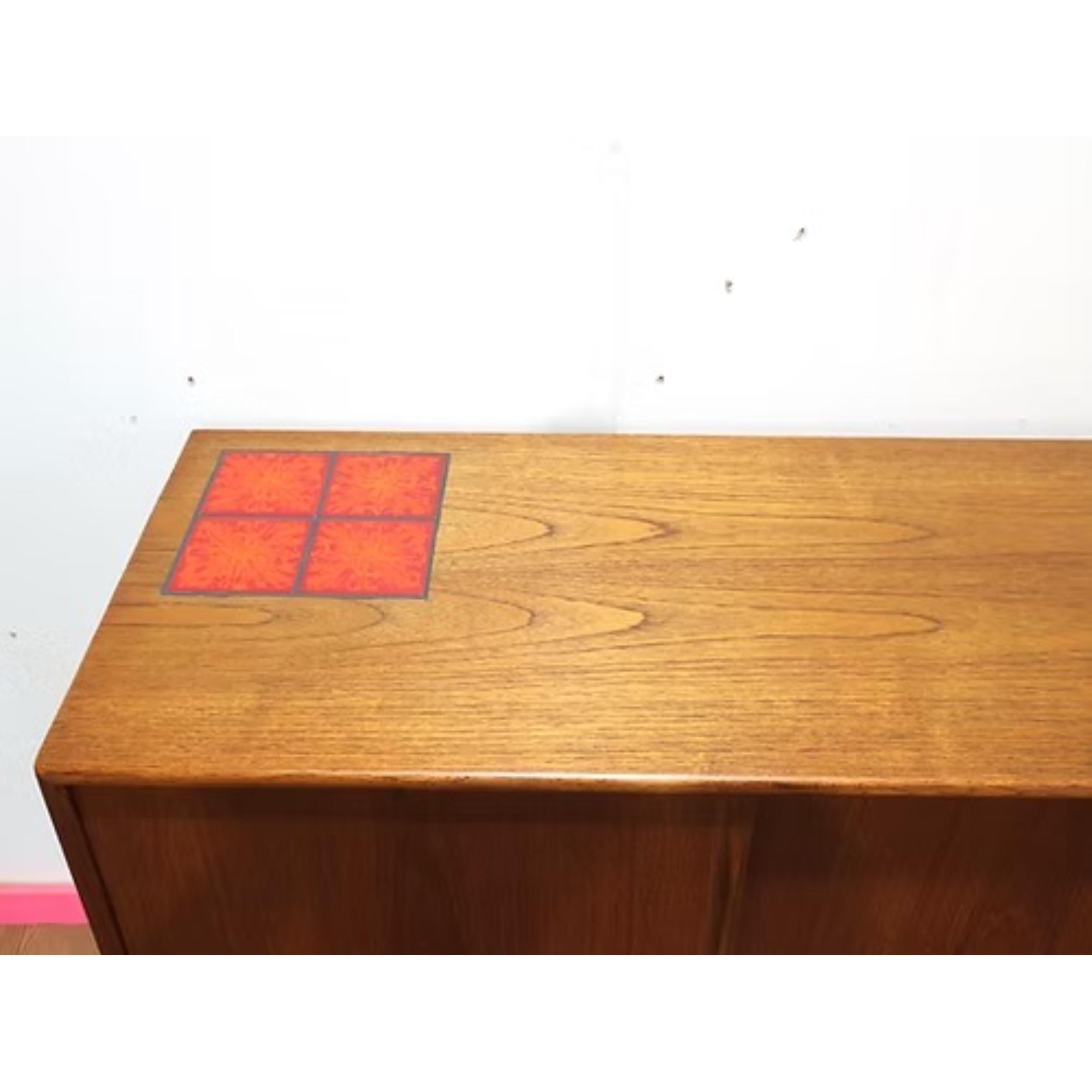 Credenza danese in teak d'epoca di Axel Christensen del Mid Century Modern in vendita 1