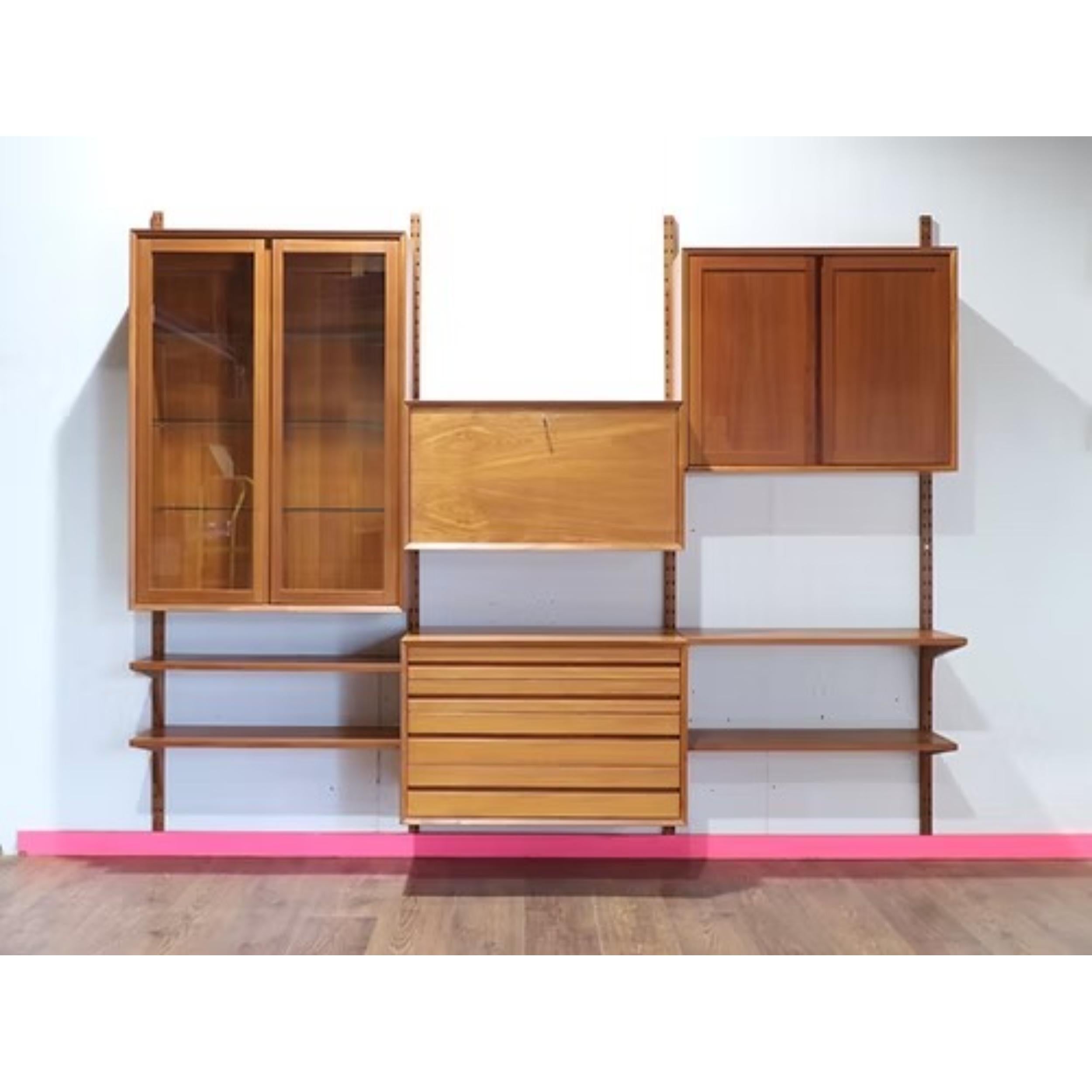 Mid Century Modern Vintage Teak Cado Wand hängende System Regal Einheit Schreibtisch (Dänisch) im Angebot
