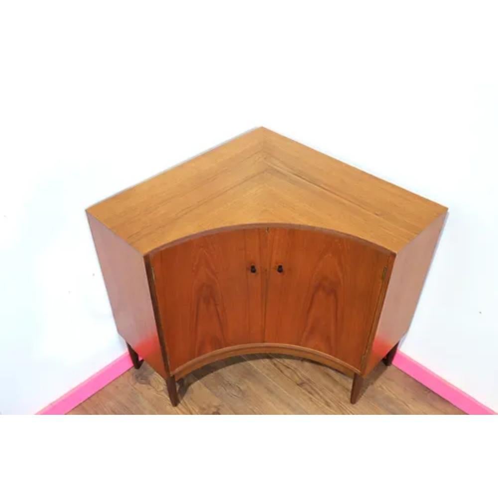 Mid Century Modern Vintage Teak Corner Cabinet by Greaves and Thomas For Sale 2