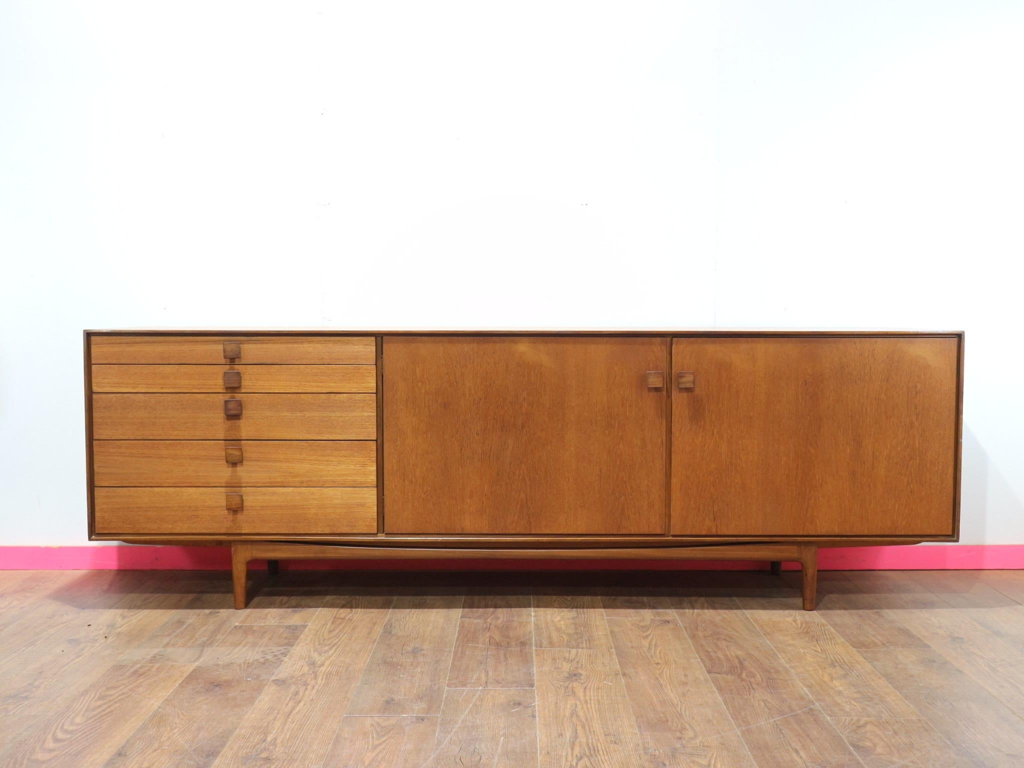 Mid Century Modern Vintage Teak Credenza by G Plan Koford Larsen Danish Design In Good Condition In Los Angeles, CA
