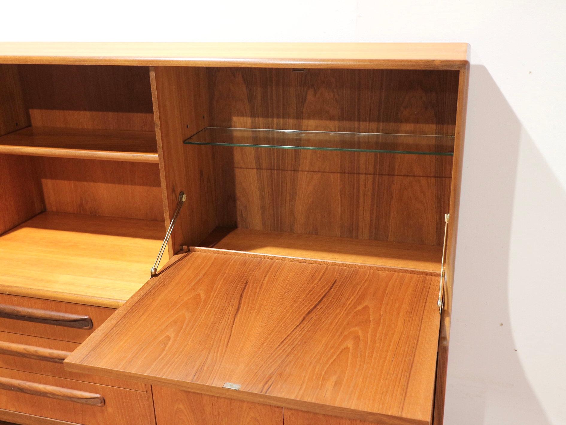 Mid Century Modern Vintage Teak Credenza Sideboard Buffet by G Plan Danish Style In Good Condition In Los Angeles, CA