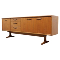 Credenza vintage in teak in stile Mid-Century Modern di Austinsuite, in stile danese