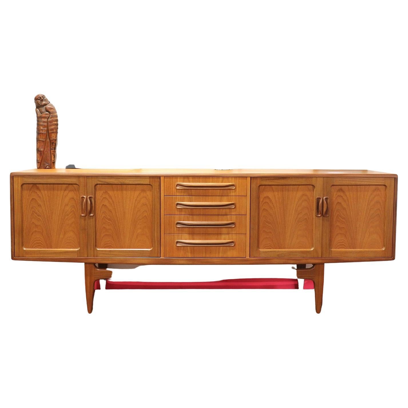 This fabulous G Plan credenza is part of the fresco range and designed by V B Wilkins around 1965. This is a classic british credenza with danish style making it one of the most popular credenza made by G plan, a real statement piece

 

The