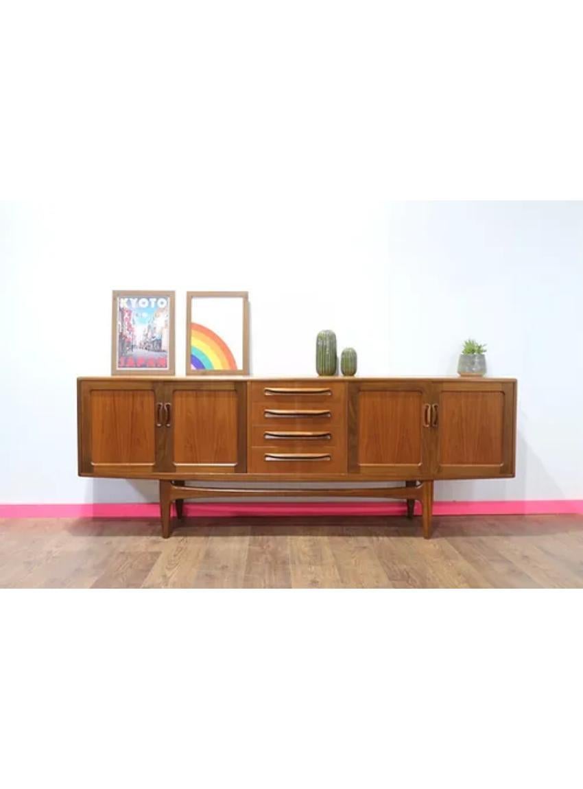 This fabulous G Plan credenza is part of the fresco range and designed by V B Wilkins around 1965. This is a classic british credenza with danish style making it one of the most popular credenza made by G plan, a real statement piece

The Credenza